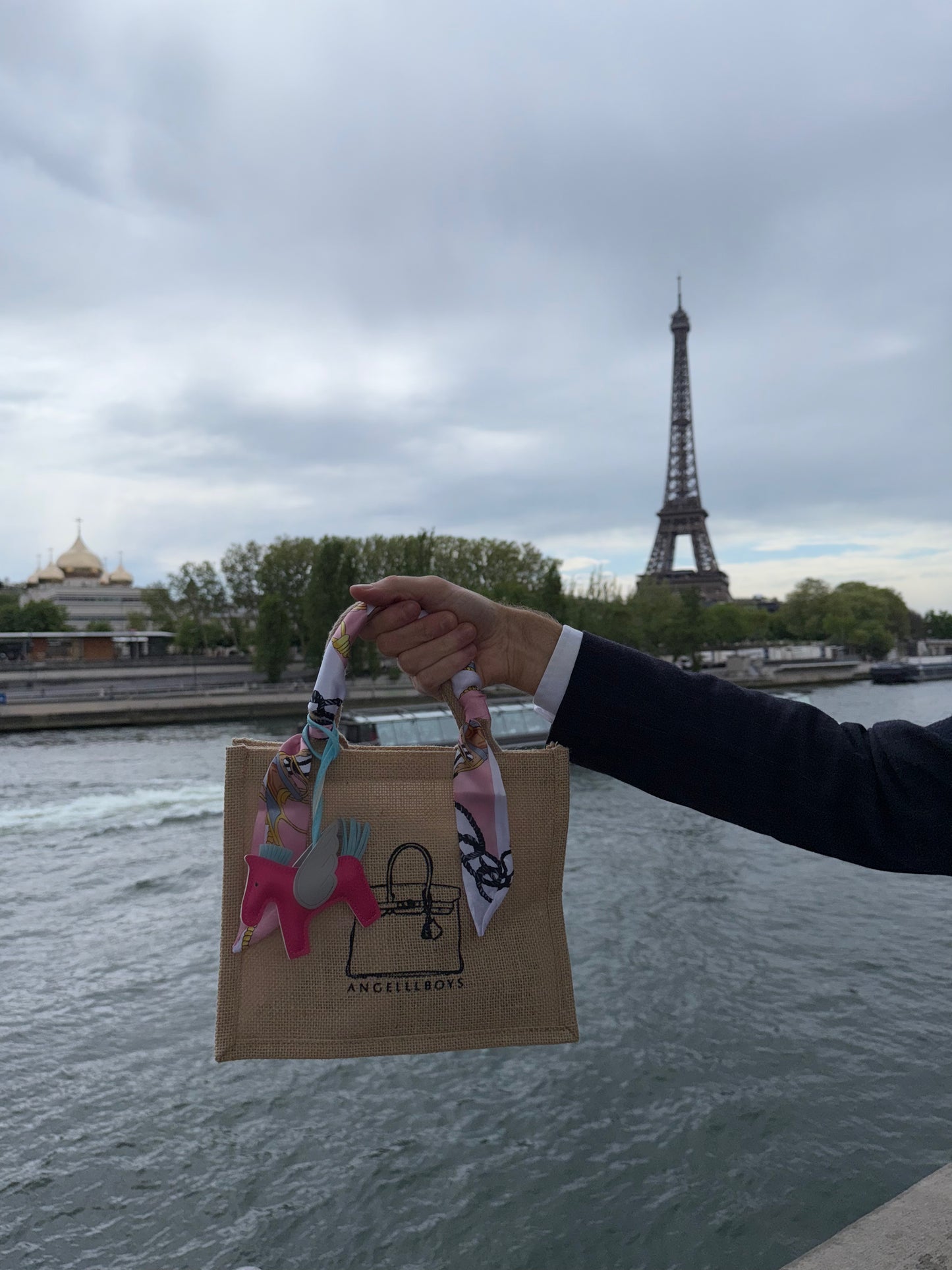 Pink Lady in Paris Bundle including Sunglasses (4pcs) in Natural