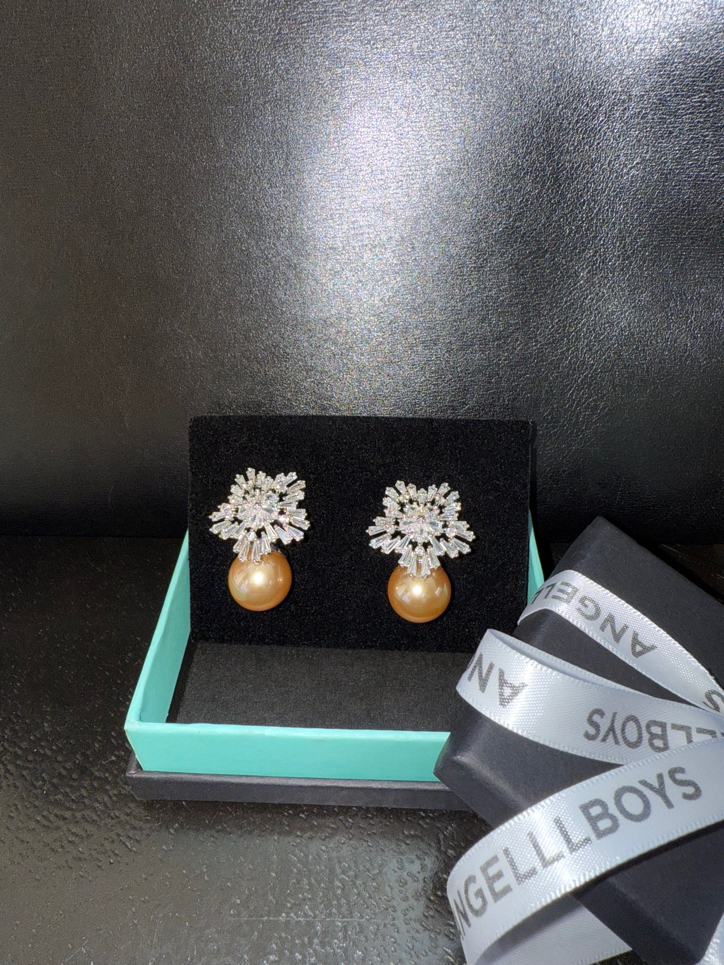 Poetic Pearl Wisteria Earrings in White Diamonds