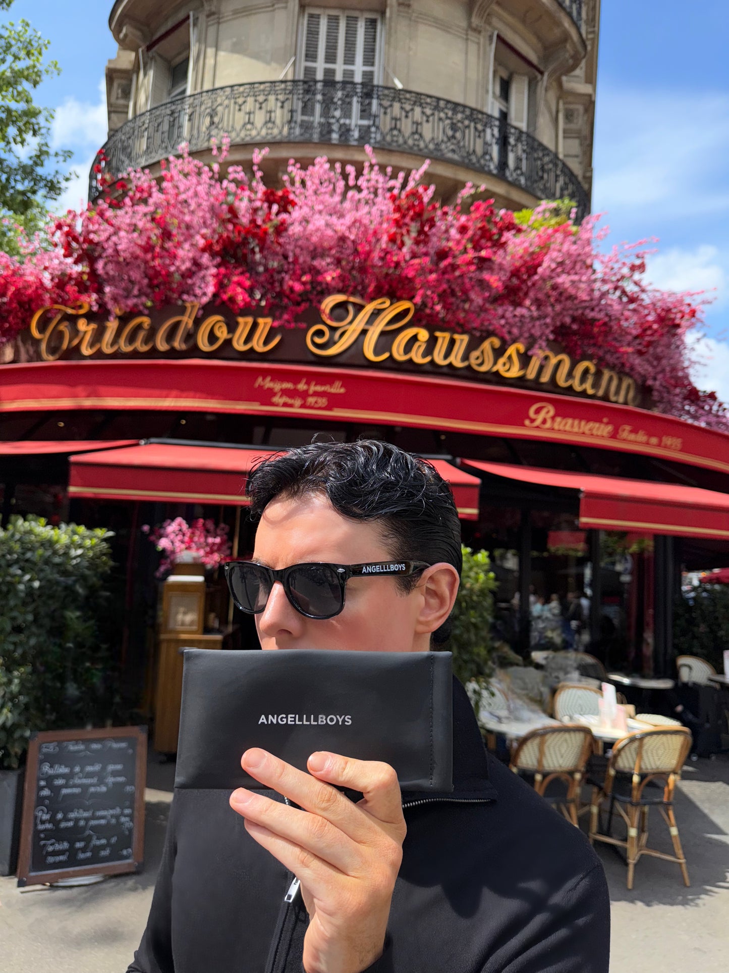 The Boyfriend Sunglasses with iconic angelllboys case