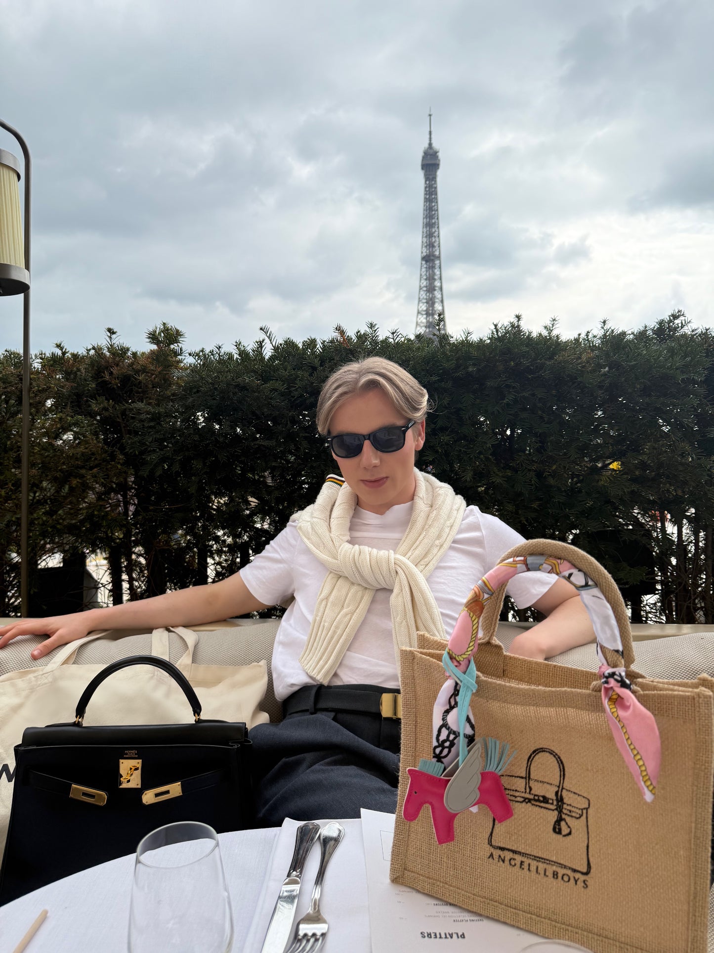 Pink Lady in Paris Bundle including Sunglasses (4pcs) in Natural