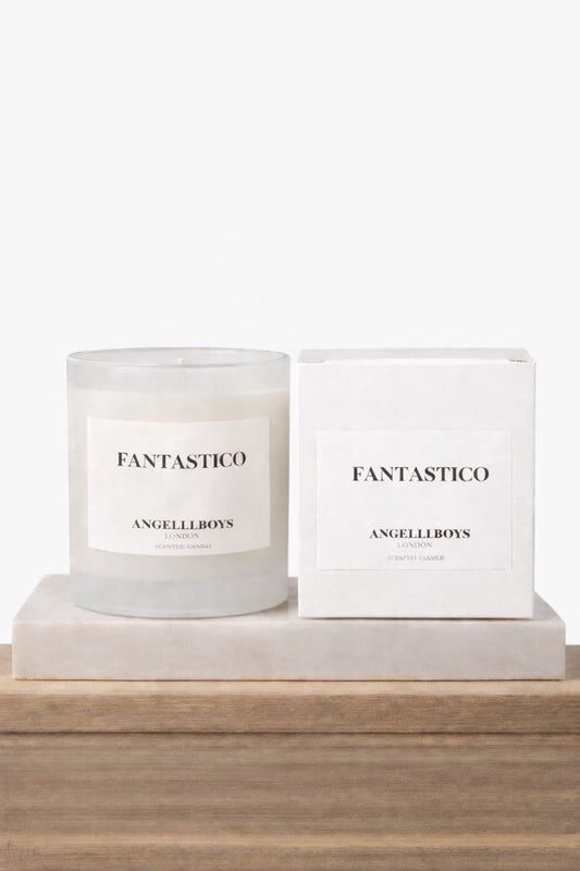 Fantastico Candle in Black Pomegranate