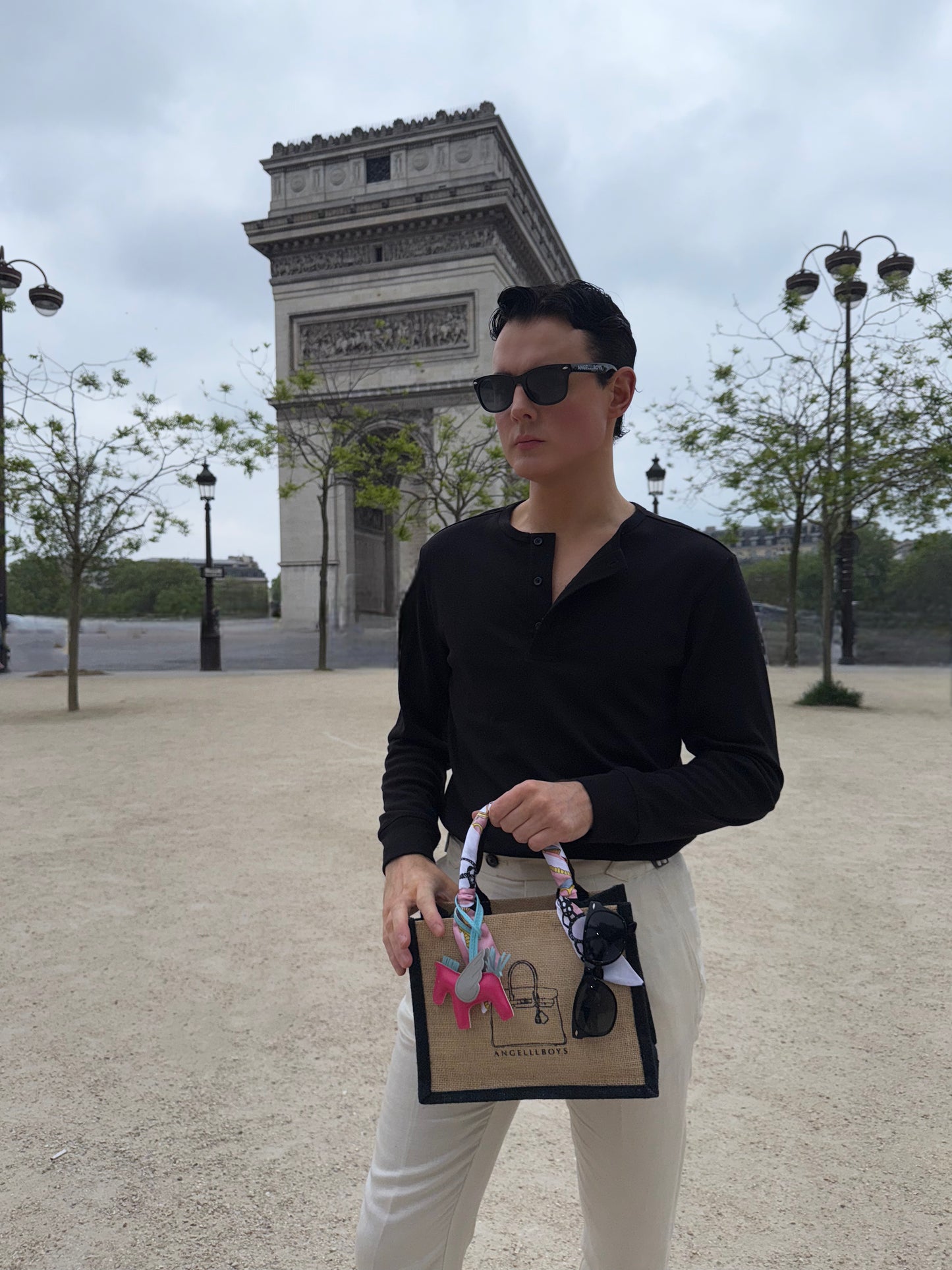 Pink Lady in Paris Bundle including Sunglasses (4pcs) in Black