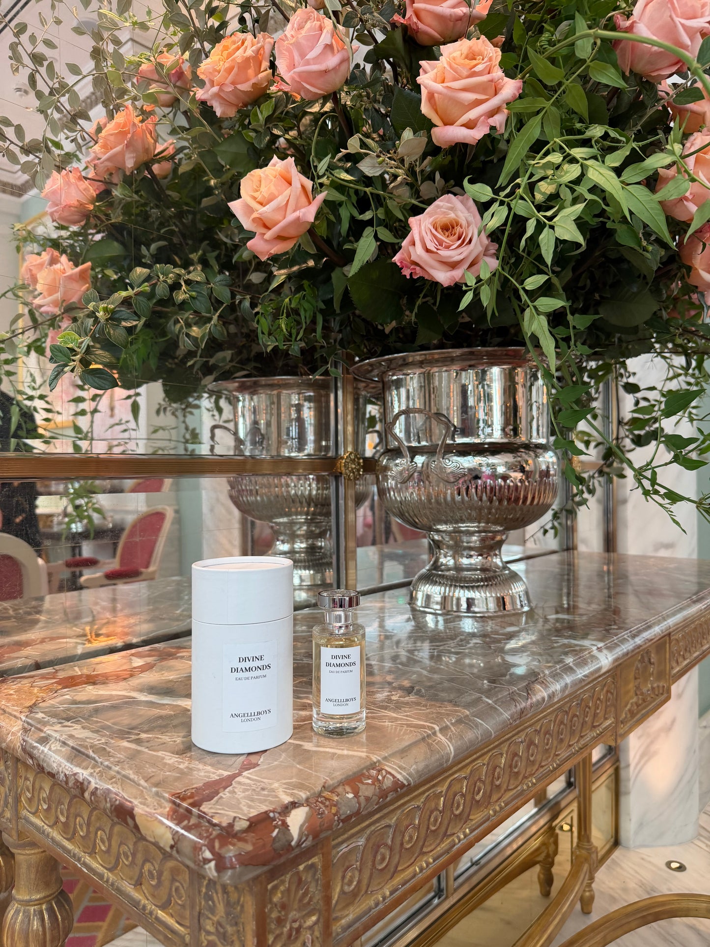 Divine Diamonds Eau De Parfum (50ml) floral-gourmand scent with notes of iris, patchouli, vanilla, and praline (it smells divine!)