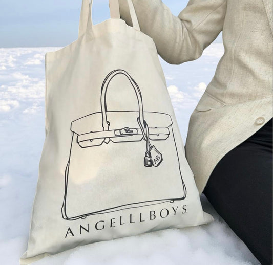 The ‘Ultimate Bag’ Tote
