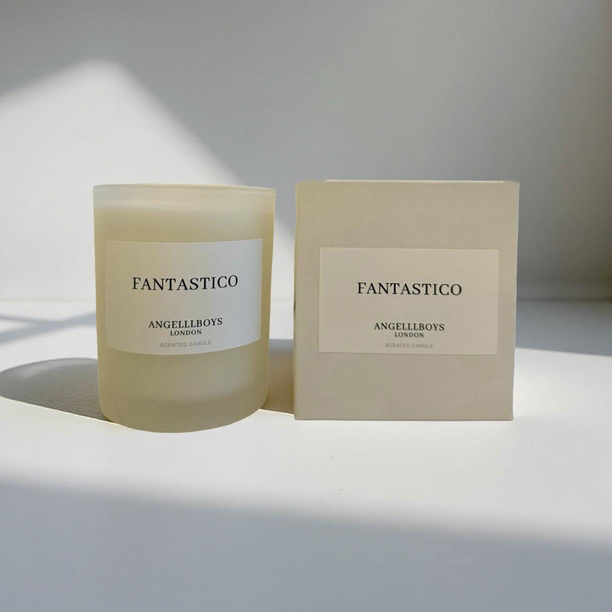 FANTASTICO:                              Scented Candle with beautiful Black Pomegranate