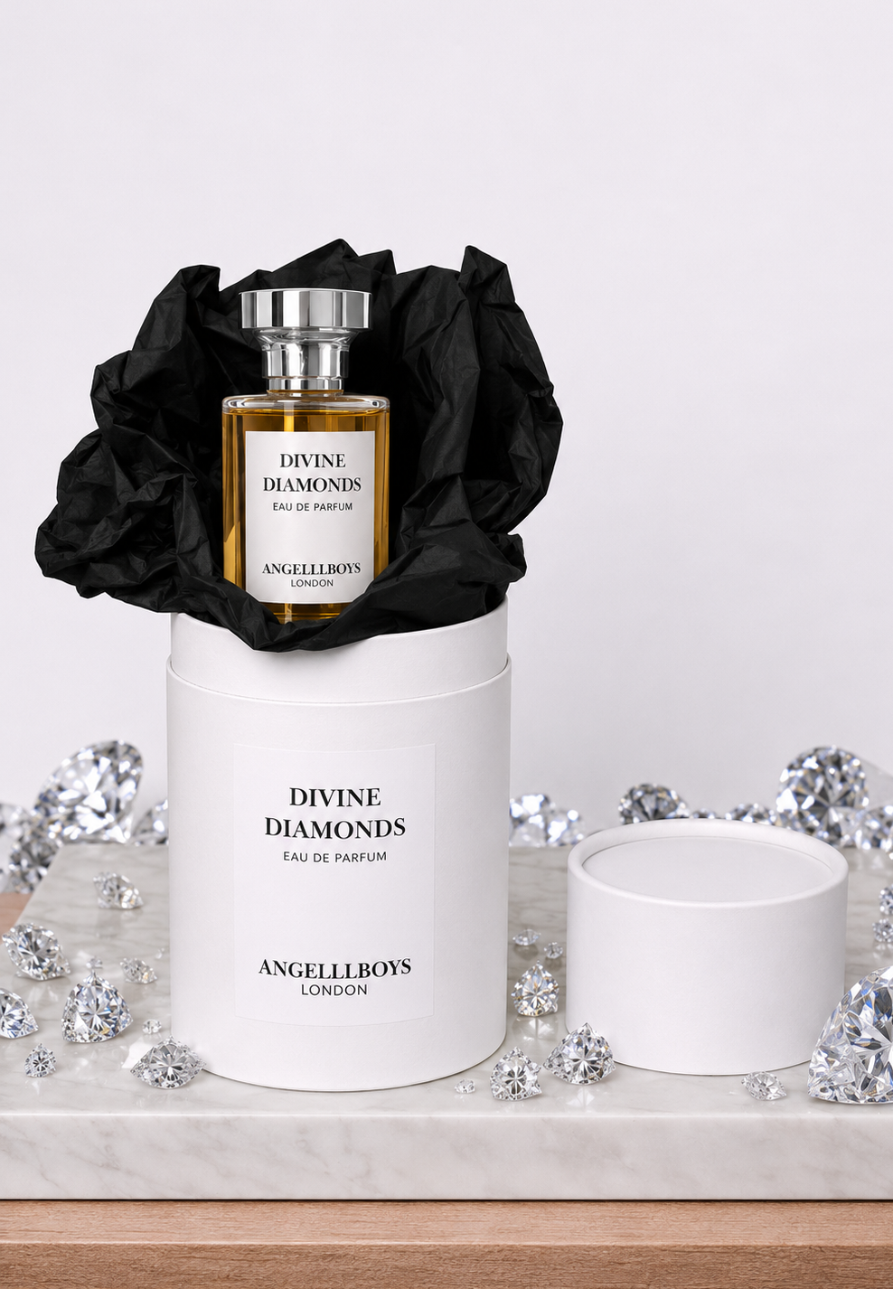 *pre order* Divine Diamonds Eau De Parfum (50ml) floral-gourmand scent with notes of iris, patchouli, vanilla, and praline (it smells divine!)