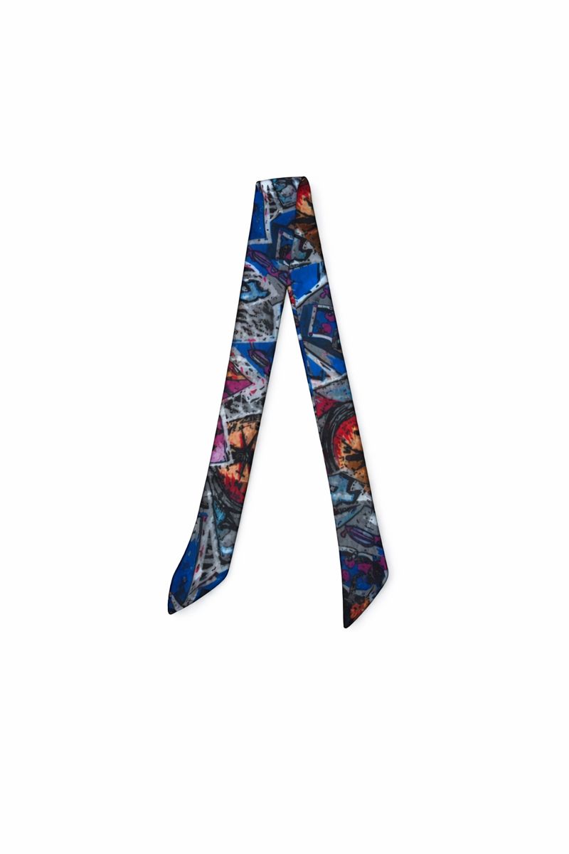 Twilly in Cosmopolitan Evenings (x1)