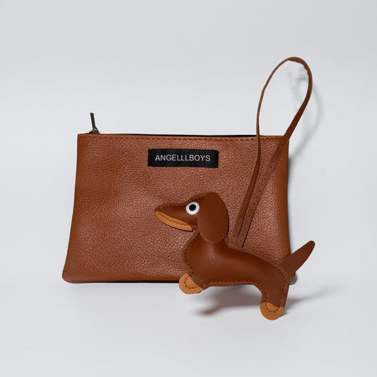 Limited Edition: The London Pocket Pouch in Chestnut with Matching Bag Charm