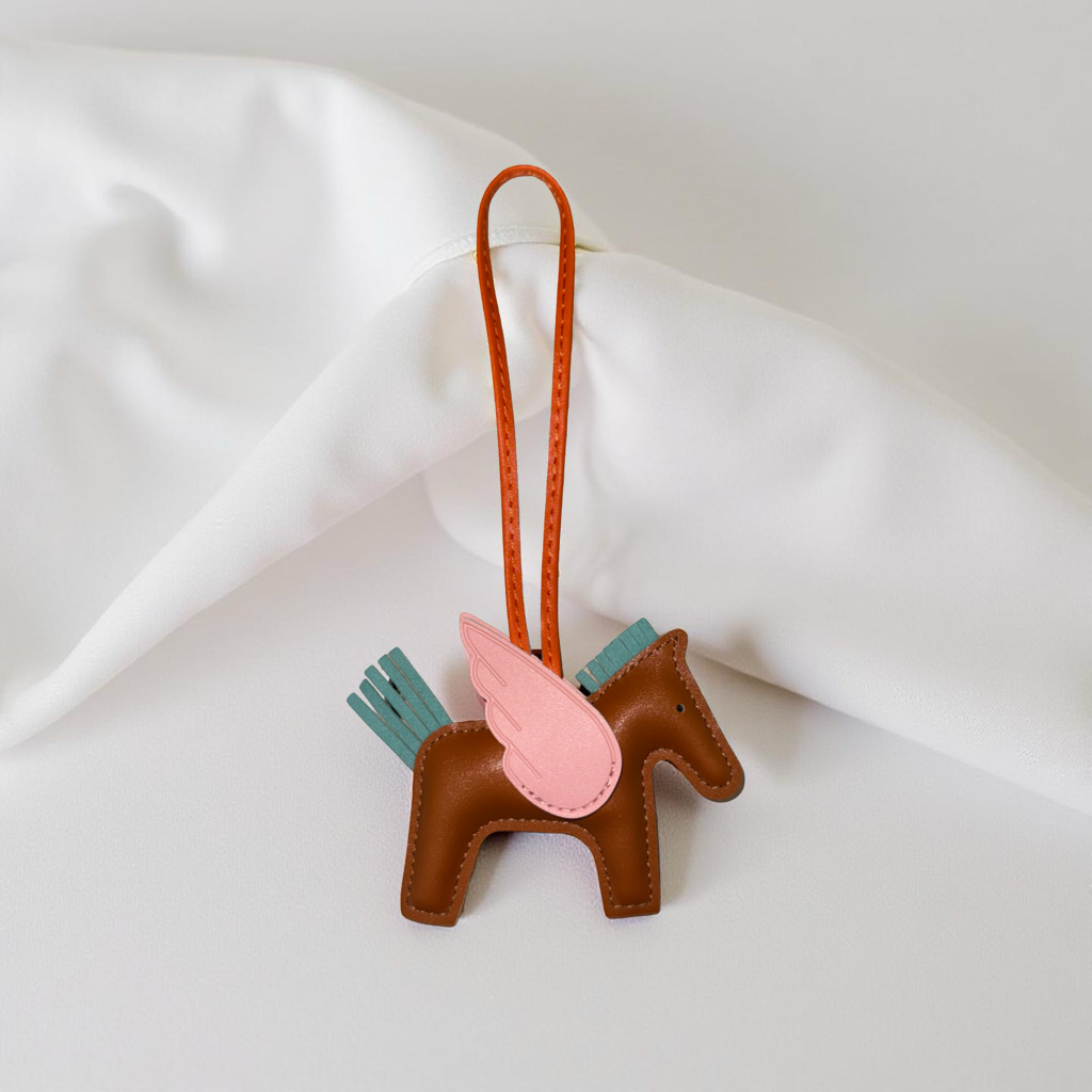 Limited Edition: The British Pony Charm in Chestnut