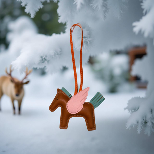 Limited Edition: The British Pony Charm in Chestnut